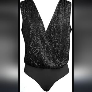 Gilli Sleeveless Sequin Wrap Bodysuit NWT Size M